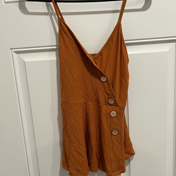 Rust Orange Button Top - Picture 2 of 4